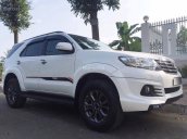 Bán Toyota Fortuner Sportivo 2016 tự động, màu trắng, xe zin đẹp lộng lẫy