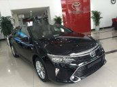 Cần bán Toyota Camry 2.5Q sản xuất năm 2018, màu đen