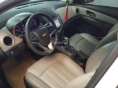 Bán Chevrolet Cruze LTZ 1.8AT màu trắng, số tự động sản xuất 2016, biển Sài Gòn