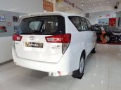 Bán ô tô Toyota Innova 2.0E sản xuất năm 2018, màu trắng, giá chỉ 685 triệu