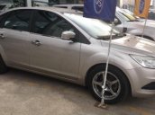 Bán gấp Ford Focus 1.8AT năm sản xuất 2010