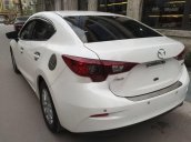 Bán gấp Mazda 3 1.5AT 2016, màu trắng, giá 655tr