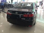 Cần bán Toyota Camry 2.5Q sản xuất năm 2018, màu đen