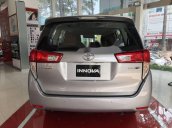 Bán ô tô Toyota Innova 2.0E 2018, màu bạc