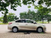 Cần bán gấp Toyota Vios sản xuất năm 2016, màu ghi vàng 