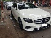 Cần bán Mercedes E300 AMG năm 2017, màu trắng, nhập khẩu