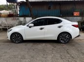 Mazda 2 tự động màu trắng 2017 xe còn rất đẹp