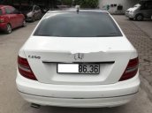 Bán ô tô Mercedes C250 năm sản xuất 2011, màu trắng, nhập khẩu  