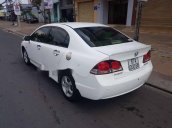 Cần bán xe Honda Civic 1.8AT 2011, màu trắng