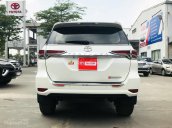 Bán xe Toyota Fortuner 4X2AT - 2017 màu trắng