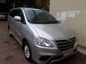 Bán Toyota Innova 2.0E đời 2015, màu bạc, giá 666tr