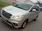 Cần bán xe Toyota Innova sản xuất năm 2008, màu bạc còn mới, giá tốt