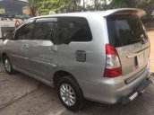 Bán xe Toyota Innova đời 2013, màu bạc số tự động, giá tốt