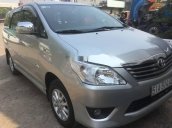 Bán xe Toyota Innova đời 2013, màu bạc số tự động, giá tốt