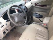 Cần bán Toyota Innova sản xuất 2006, màu bạc chính chủ