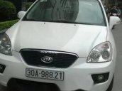 Cần bán Kia Carens đời 2011, màu trắng số sàn, 310tr