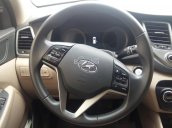 Chính chủ bán xe Hyundai Tucson, gia đình sử dụng đời 2016