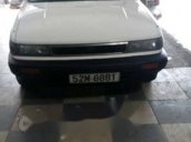 Cần bán lại xe Nissan Bluebird năm 1990, màu trắng