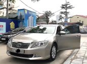 Cần bán xe Toyota Camry 2.0 đời 2013, giá 830tr