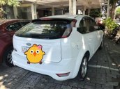 Bán Ford Focus đời 2013, màu trắng số tự động