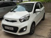 Bán Kia Picanto năm 2014, màu trắng xe gia đình