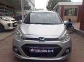 Cần bán gấp Hyundai Grand i10 1.0 MT đời 2015, màu bạc, nhập khẩu nguyên chiếc