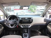 Bán Kia Rio 1.4MT 2016, màu trắng, xe tư nhân sang tên nhanh gọn