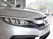 Bán xe Honda Civic 1.8 E đời 2018, màu bạc, nhập khẩu