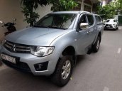 Bán ô tô Mitsubishi Triton năm 2010, màu bạc số sàn