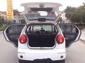 Cần bán lại xe Chevrolet Spark năm 2009, màu trắng, giá chỉ 100 triệu