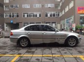 Chính chủ cần bán gấp BMW 3 Series 318i AT sản xuất năm 2004, màu bạc