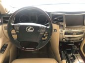 Cần bán xe Lexus LX 570 đời 2012, màu trắng, nhập khẩu nguyên chiếc, chính chủ rất mới