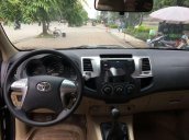 Cần bán Toyota Hilux 2.5MT sản xuất 2013