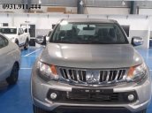 Bán xe Mitsubishi Triton đời 2017, màu bạc, nhập khẩu chính hãng