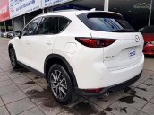 Cần bán Mazda CX 5 2.0 AT sản xuất năm 2018, màu trắng chính chủ