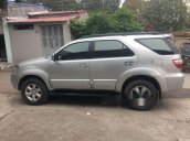 Bán Toyota Fortuner năm sản xuất 2010, màu bạc số sàn, giá tốt