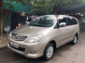 Bán Toyota Innova 2.0G năm sản xuất 2010, màu bạc, 405tr