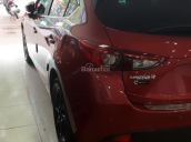 Cần bán lại xe Mazda 3 1.5 AT hatchback đời 2016 màu đỏ, giá tốt