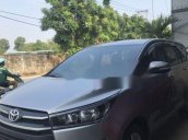 Cần bán Toyota Innova năm sản xuất 2016, màu bạc, 662 triệu