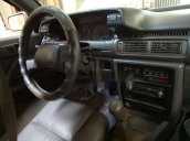 Bán xe Toyota Camry đời 1987, màu bạc