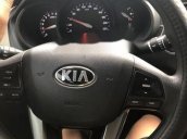 Cần bán xe Kia Rio MT sản xuất 2015, màu trắng, 415tr