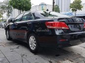 Cần bán xe Toyota Camry 2.4G sản xuất 2011, màu đen, giá 645tr