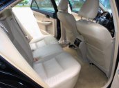 Bán ô tô Toyota Camry 2.0E 2014, màu đen, giá tốt