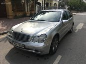 Bán xe Mercedes-Benz C class năm 2002 màu bạc, giá 162 triệu