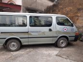 Cần bán xe Toyota Hiace đời 2003, giá chỉ 130 triệu