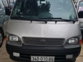 Bán xe Toyota Hiace tải Van 6 chỗ