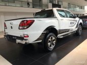 Bán xe Mazda BT 50 2.2L AT sản xuất 2018, màu trắng - Hotline: 0968596682