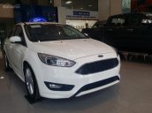 Bảng giá xe Ford Focus 2019, khuyến mãi lớn, tặng bảo hiểm thân vỏ, trả góp tới 90% - Tel 0919263586