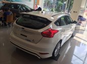 Bảng giá xe Ford Focus 2019, khuyến mãi lớn, tặng bảo hiểm thân vỏ, trả góp tới 90% - Tel 0919263586