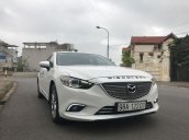 Cần bán xe Mazda 6 sản xuất 2016, màu trắng chính chủ, giá 810tr